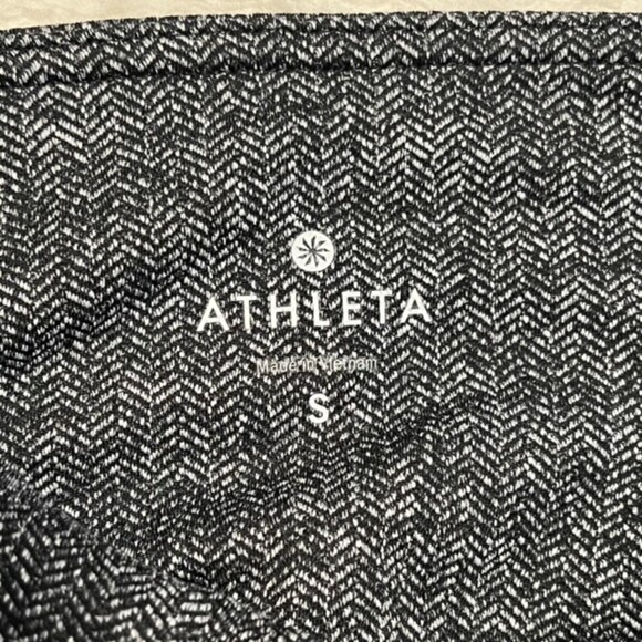 Athleta Black Gray Luxe Drifter Faux Leather Sides Zip Pockets Leggings Sz Small - Picture 6 of 11